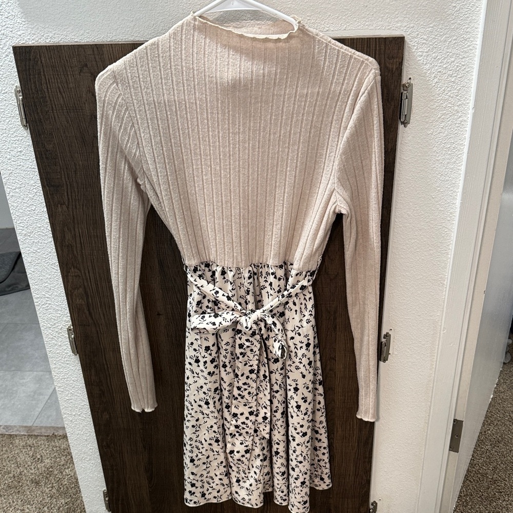 Chic Cream and Black Floral Long Sleeve Dress